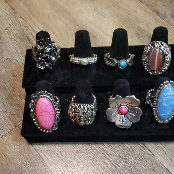 Elegant Multi-Color Ring Set - Picture 3 of 4